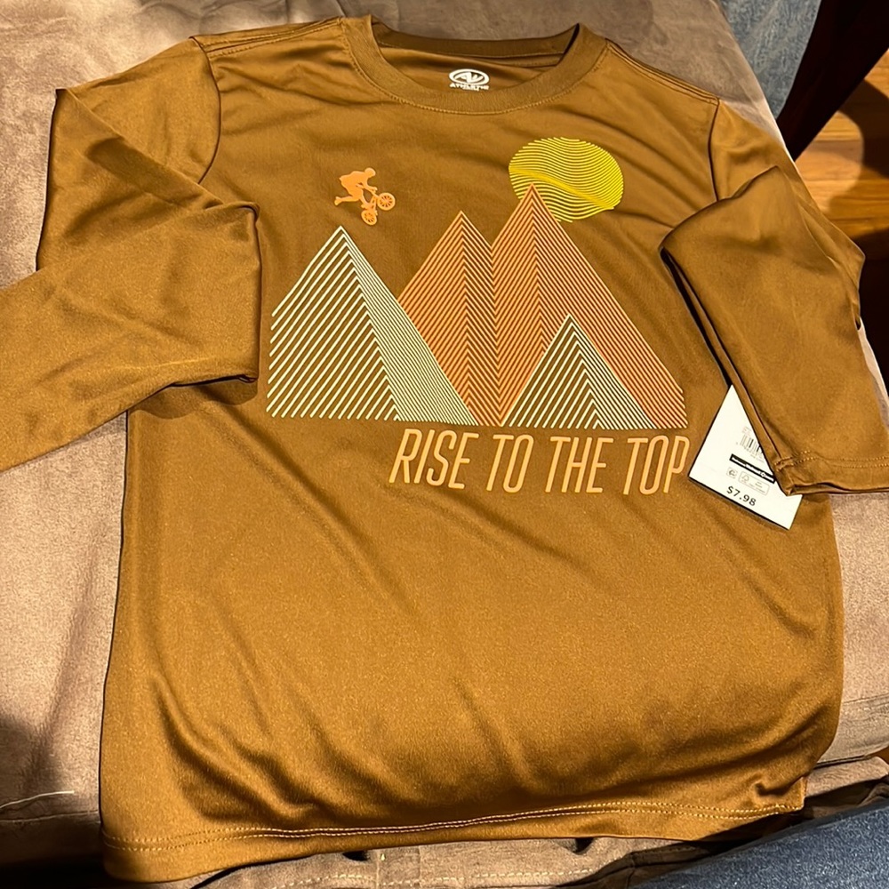 Graphic Athletic Top Small 6-7 Girls